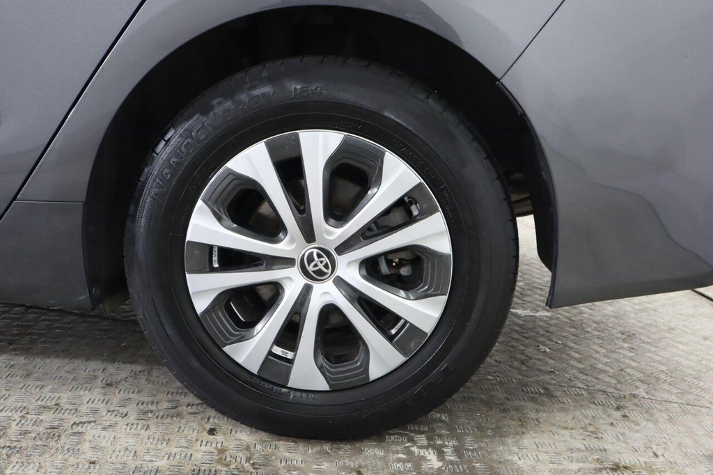 Used Toyota Prius 2022 for sale - 76439182: Photo 31