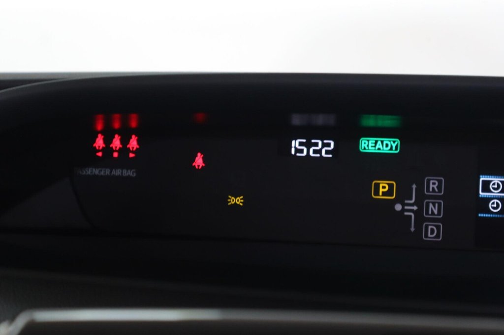 Used Toyota Prius 2022 for sale - 76439182: Photo 35