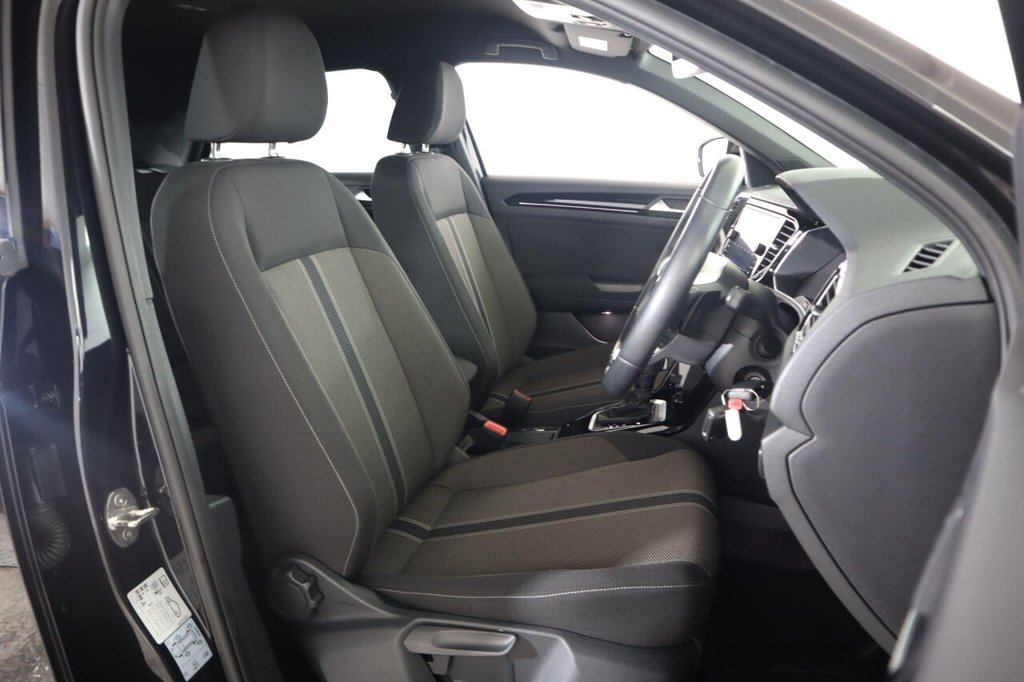 Used Volkswagen T-Roc 2022 for sale - 77250460: Photo 13