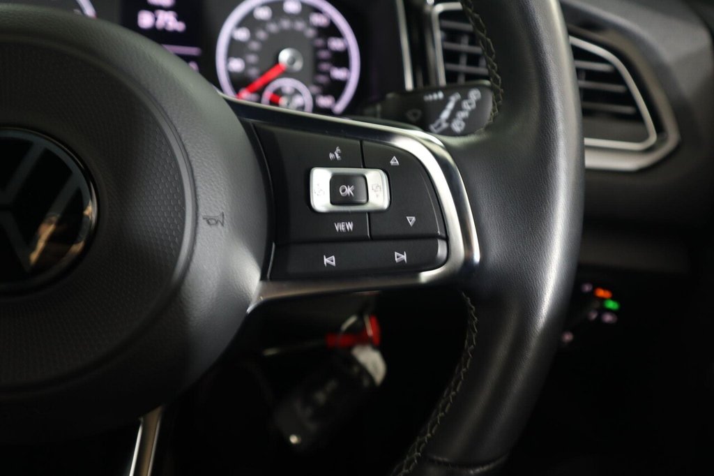 Used Volkswagen T-Roc 2022 for sale - 77250460: Photo 17