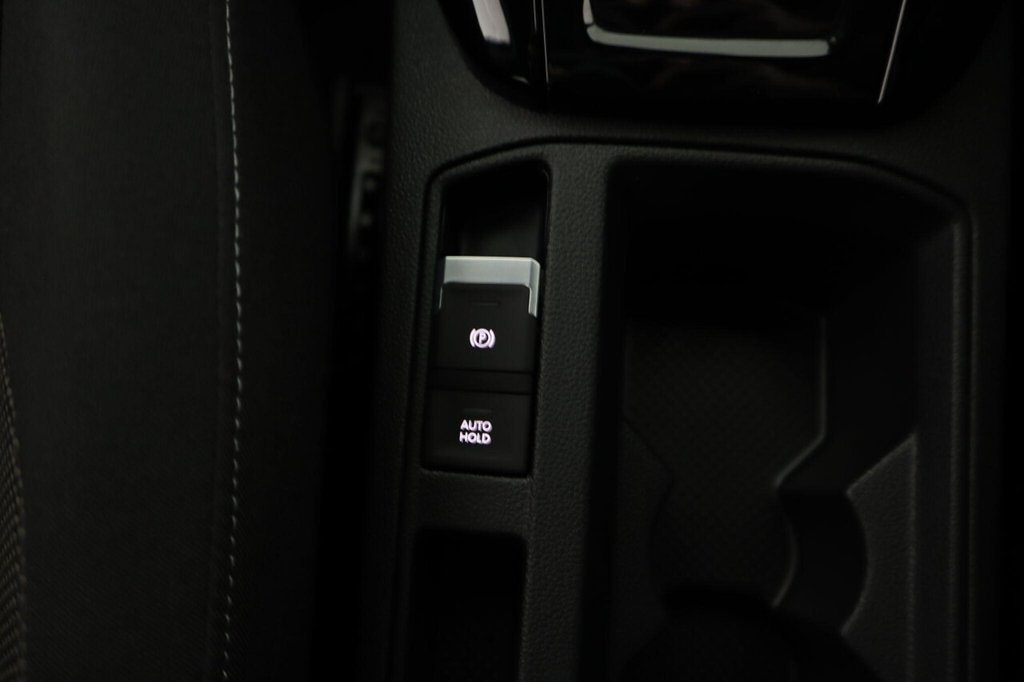 Used Volkswagen T-Roc 2022 for sale - 77250460: Photo 23