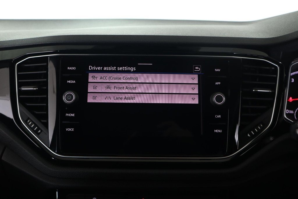 Used Volkswagen T-Roc 2022 for sale - 77250460: Photo 43