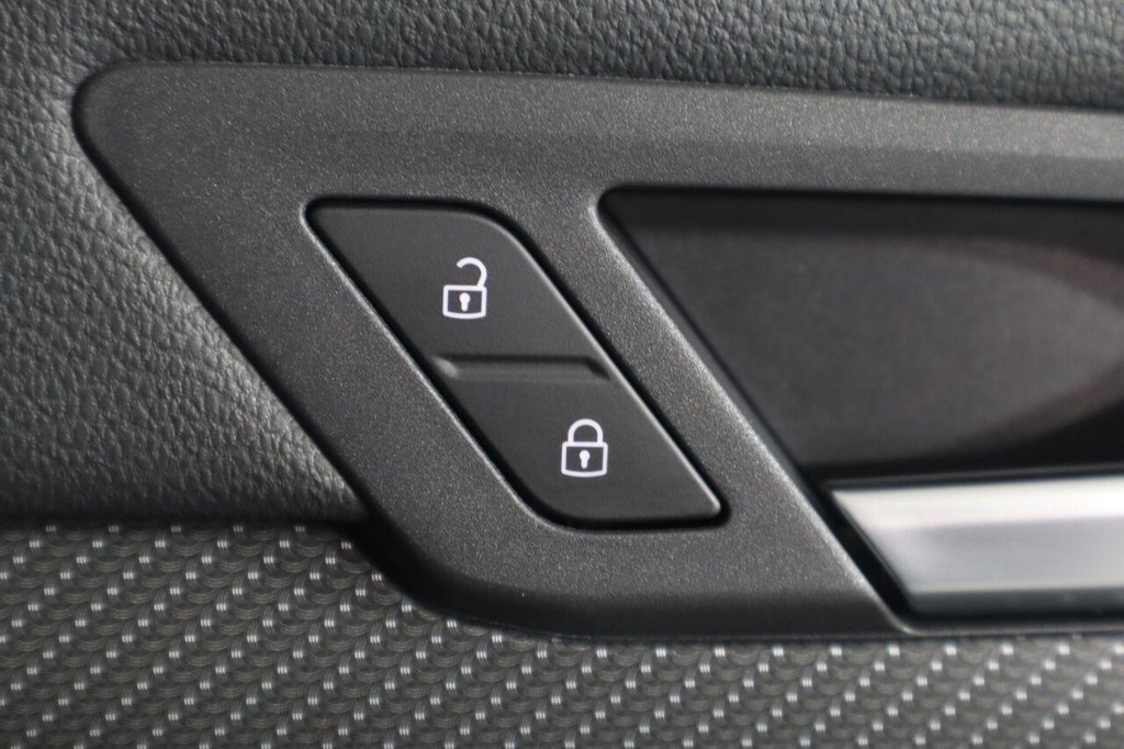 Used Volkswagen Golf 2022 for sale - 76407016: Photo 24