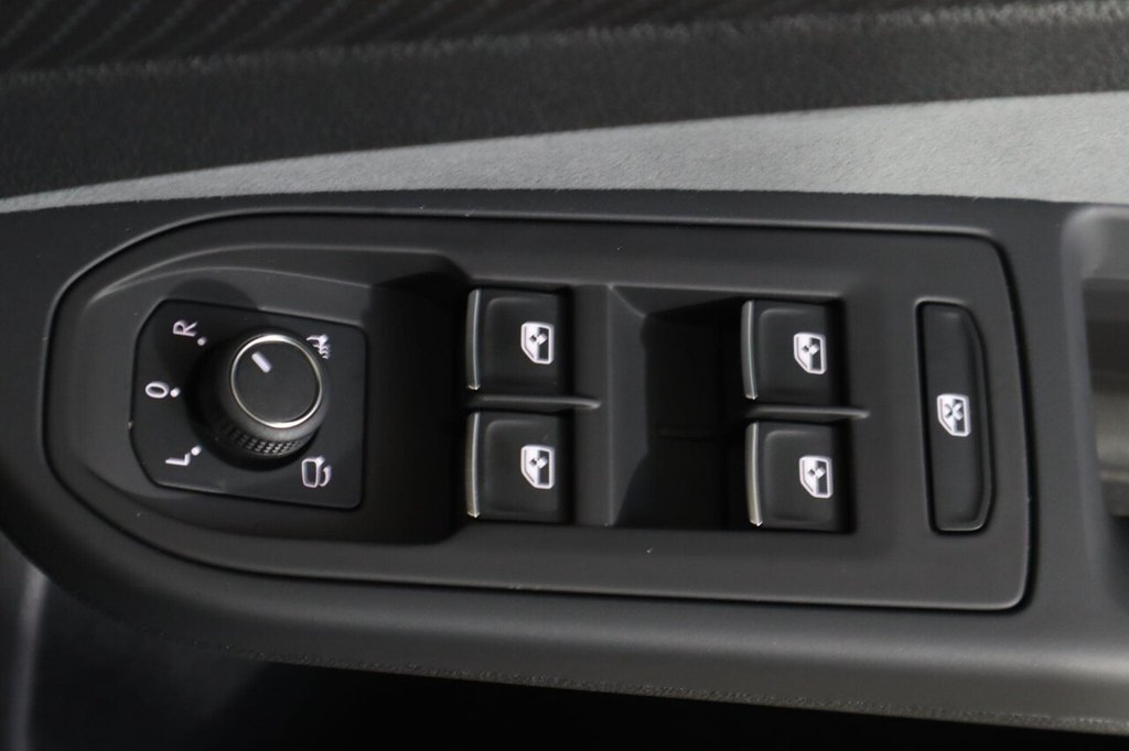 Used Volkswagen Golf 2022 for sale - 76407016: Photo 25