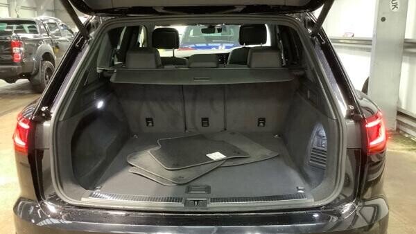 Used Volkswagen Touareg 2021 for sale - 77551662: Photo 6