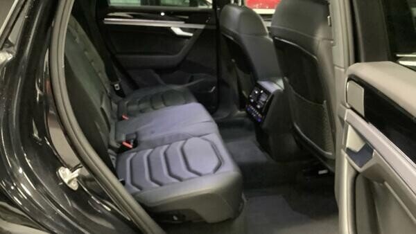 Used Volkswagen Touareg 2021 for sale - 77551662: Photo 7