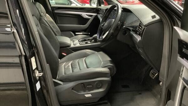 Used Volkswagen Touareg 2021 for sale - 77551662: Photo 8