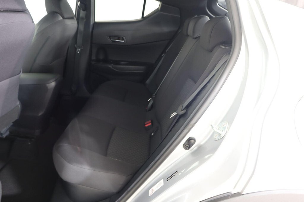 Used Toyota C-HR 2023 for sale - 77250778: Photo 17