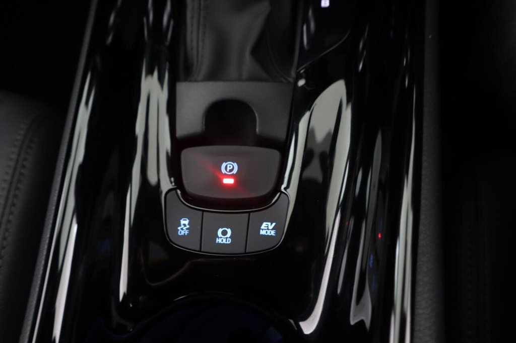 Used Toyota C-HR 2023 for sale - 77250778: Photo 23