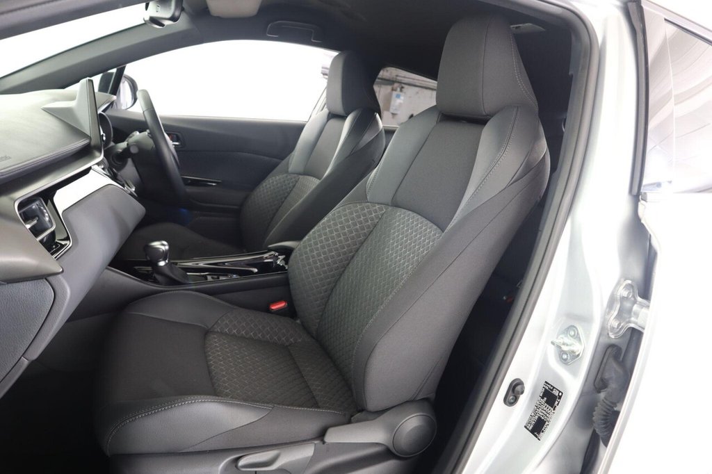 Used Toyota C-HR 2023 for sale - 77250778: Photo 46