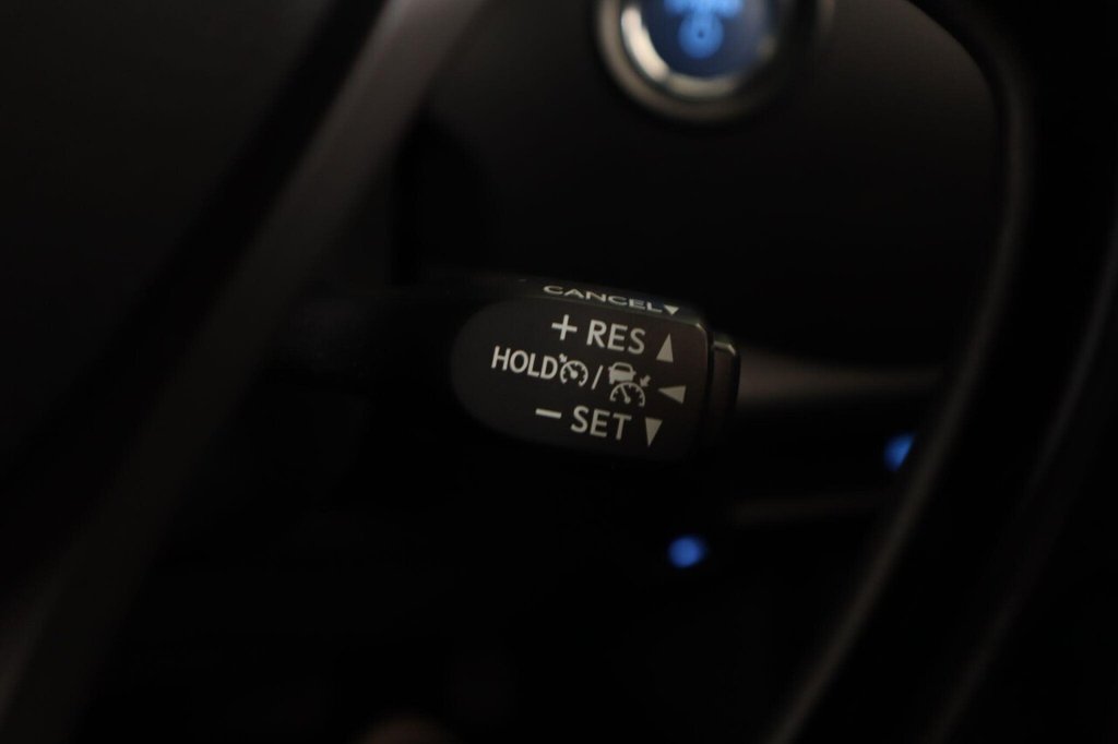 Used Toyota C-HR 2023 for sale - 77250778: Photo 50