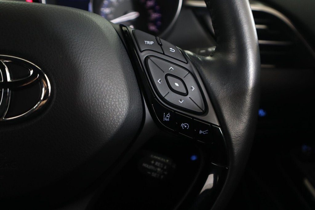 Used Toyota C-HR 2023 for sale - 77719791: Photo 18