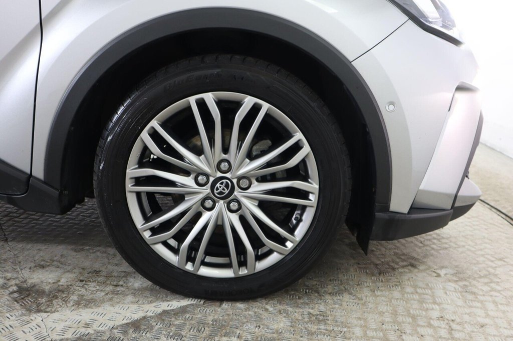 Used Toyota C-HR 2023 for sale - 77719791: Photo 31