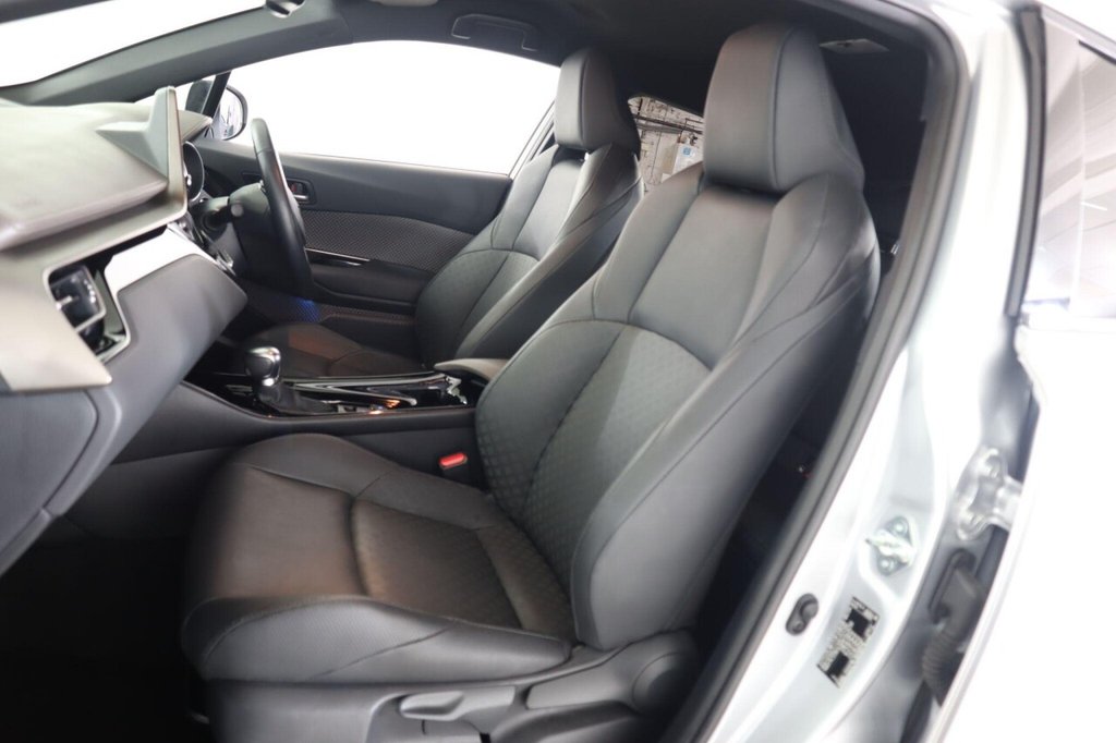 Used Toyota C-HR 2023 for sale - 77719791: Photo 47