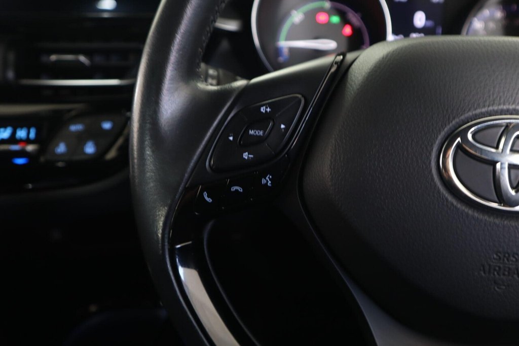 Used Toyota C-HR 2022 for sale - 78154055: Photo 19