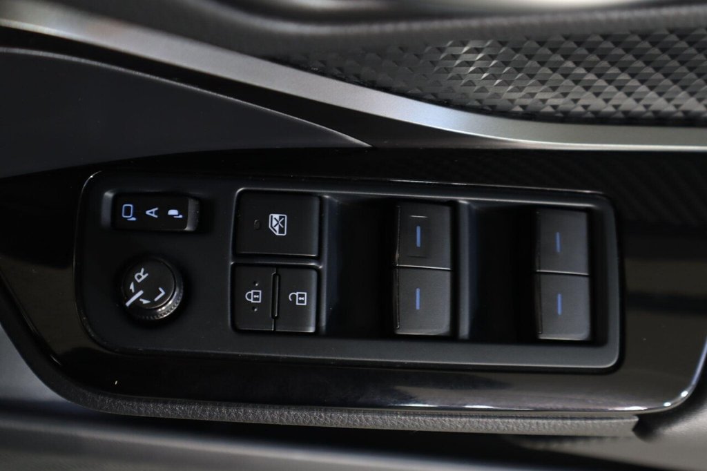 Used Toyota C-HR 2022 for sale - 78154055: Photo 29