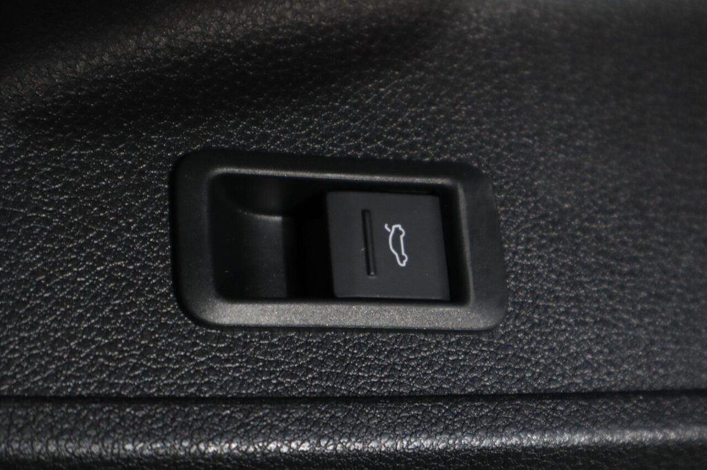 Used Audi Q3 2020 for sale - 76376011: Photo 26