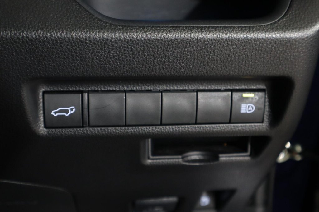 Used Toyota RAV4 2022 for sale - 76367998: Photo 27