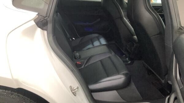 Used Porsche Taycan 2022 for sale - 77959744: Photo 11