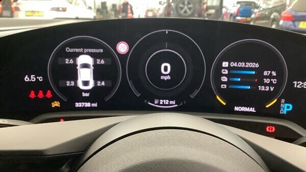 Used Porsche Taycan 2022 for sale - 77959744: Photo 13