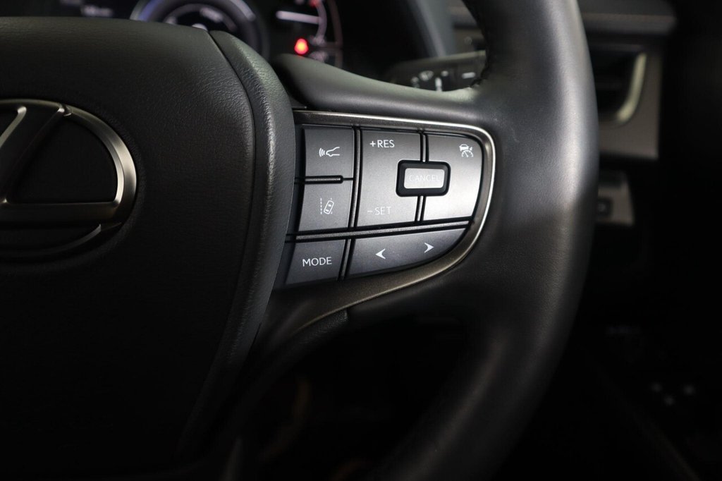 Used Lexus UX 2023 for sale - 77408408: Photo 17