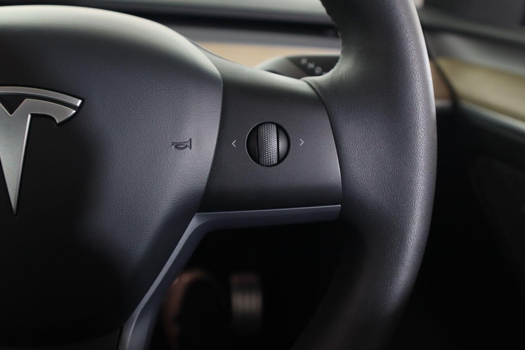 Used Tesla Model Y 2022 for sale - 77276510: Photo 14