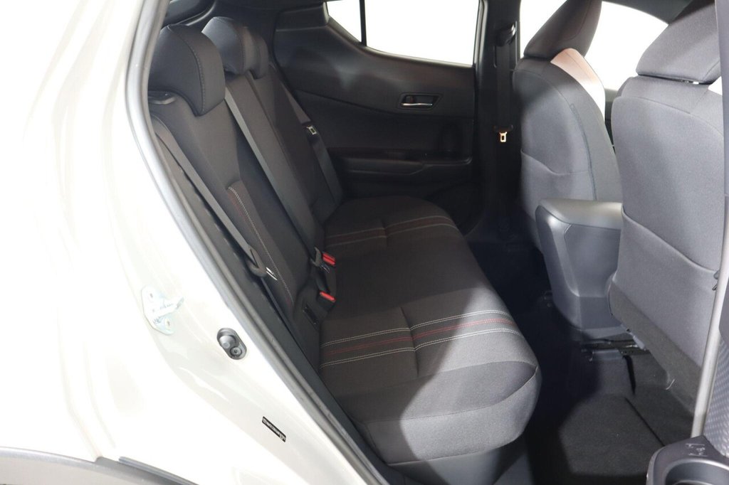 Used Toyota C-HR 2021 for sale - 76740401: Photo 15