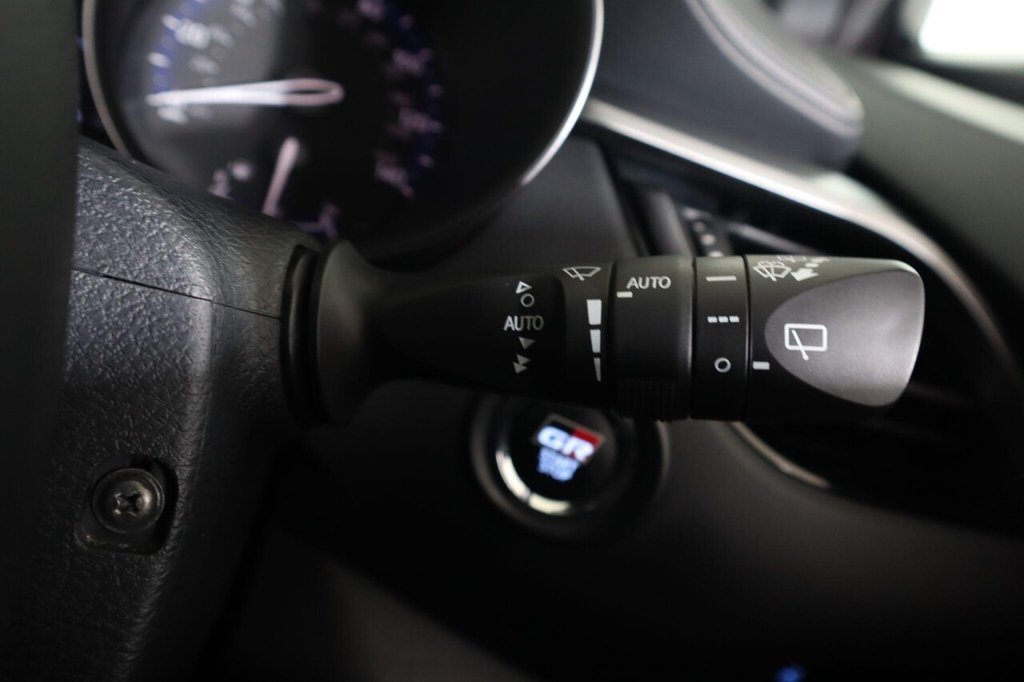 Used Toyota C-HR 2021 for sale - 76740401: Photo 19