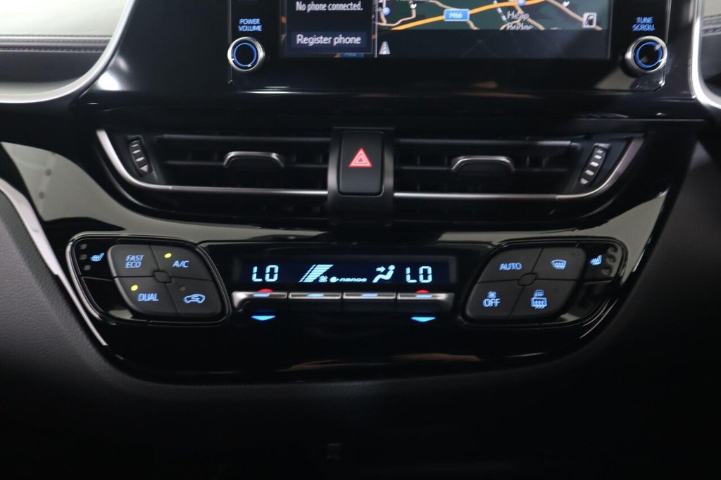 Used Toyota C-HR 2021 for sale - 76740401: Photo 34