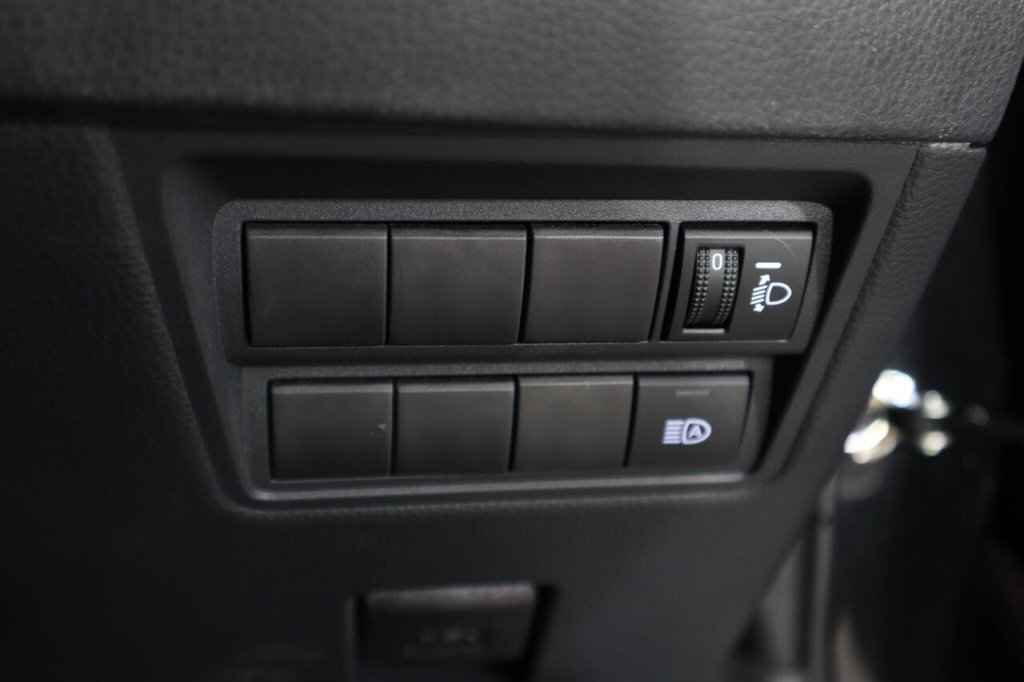 Used Toyota Yaris 2022 for sale - 77327925: Photo 22