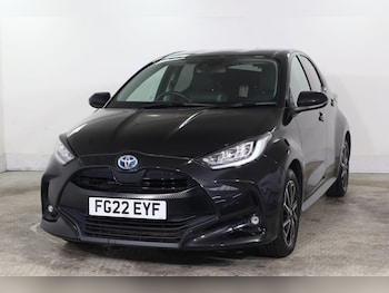 Used Toyota Yaris 2022 for sale - 77327925: Photo