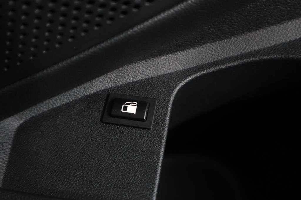 Used BMW 3 Series 2022 for sale - 77227031: Photo 26