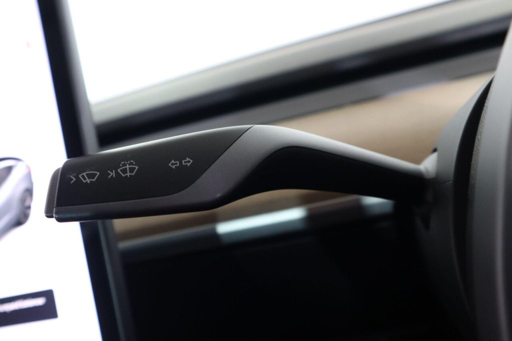 Used Tesla Model 3 2021 for sale - 76323484: Photo 18