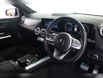 Used Mercedes-Benz GLA 2020 for sale - 79385434: Photo