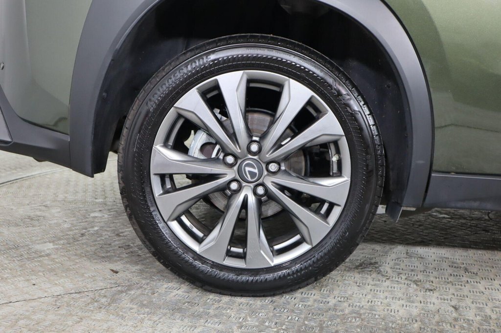 Used Lexus UX 2023 for sale - 76986342: Photo 12