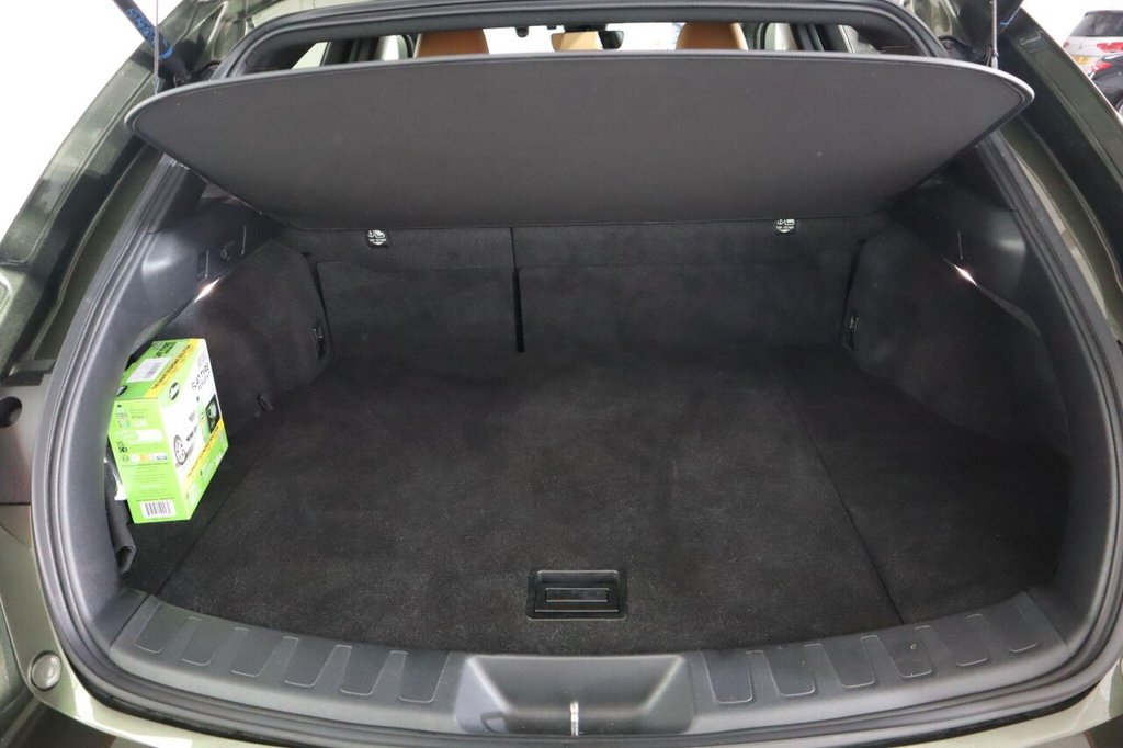 Used Lexus UX 2023 for sale - 76986342: Photo 18