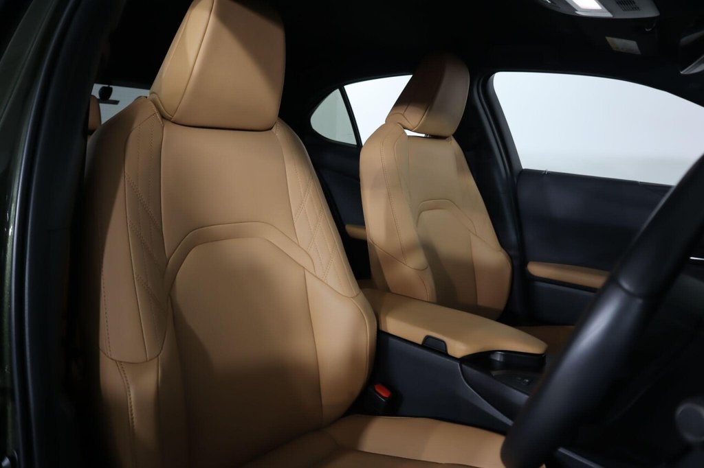 Used Lexus UX 2023 for sale - 76986342: Photo 23