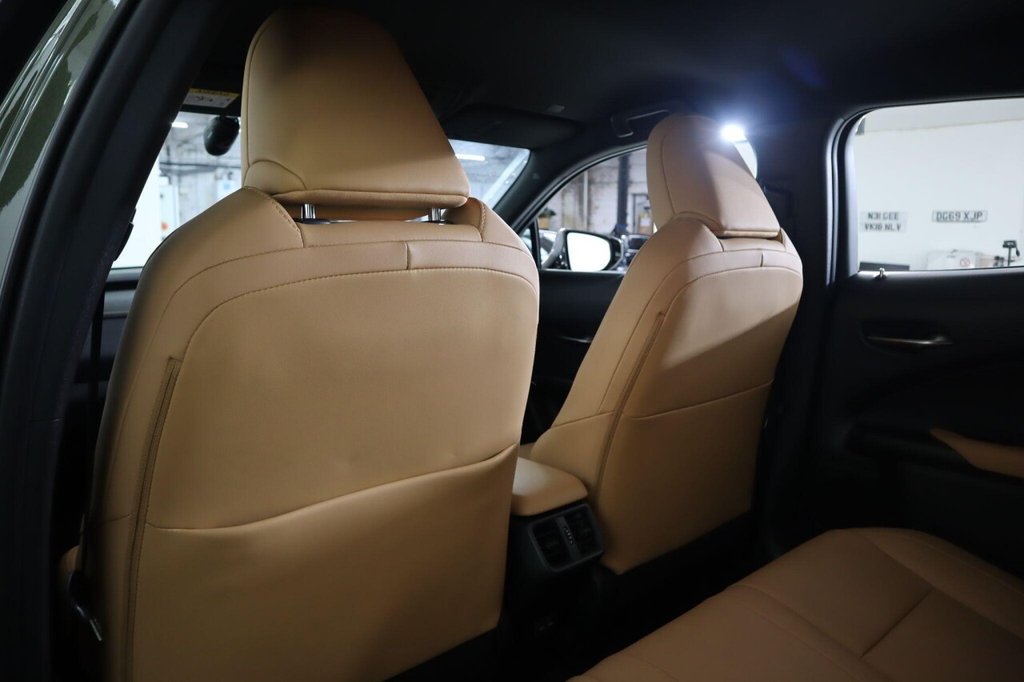 Used Lexus UX 2023 for sale - 76986342: Photo 29