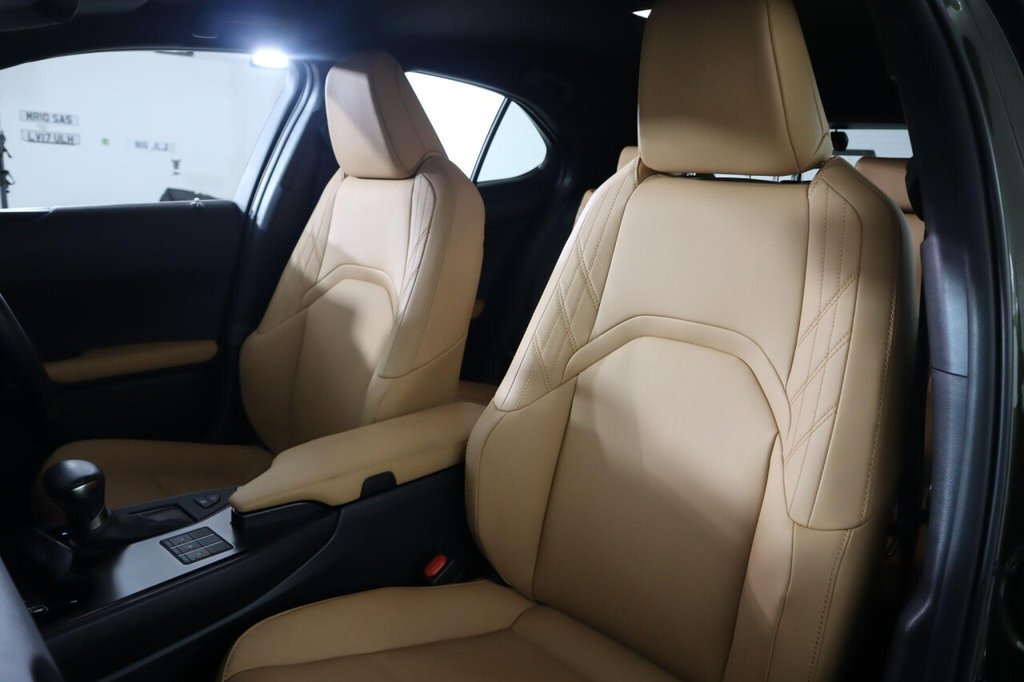 Used Lexus UX 2023 for sale - 76986342: Photo 33