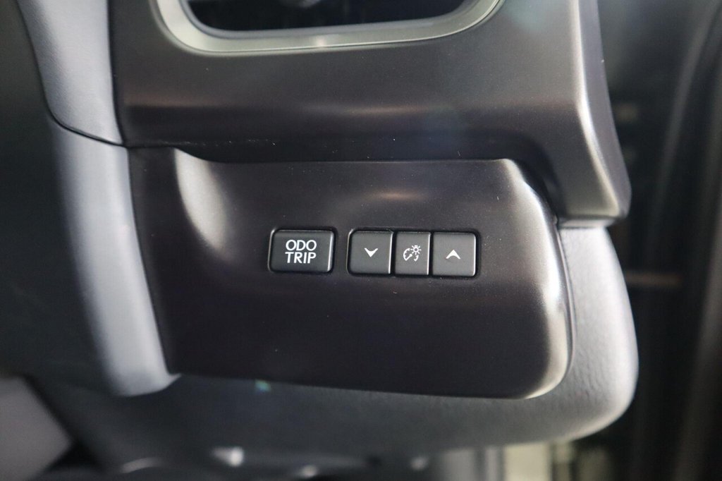 Used Lexus UX 2023 for sale - 76986342: Photo 36