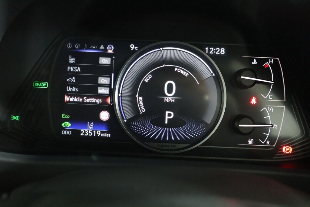 Used Lexus UX 2023 for sale - 76986342: Photo 39