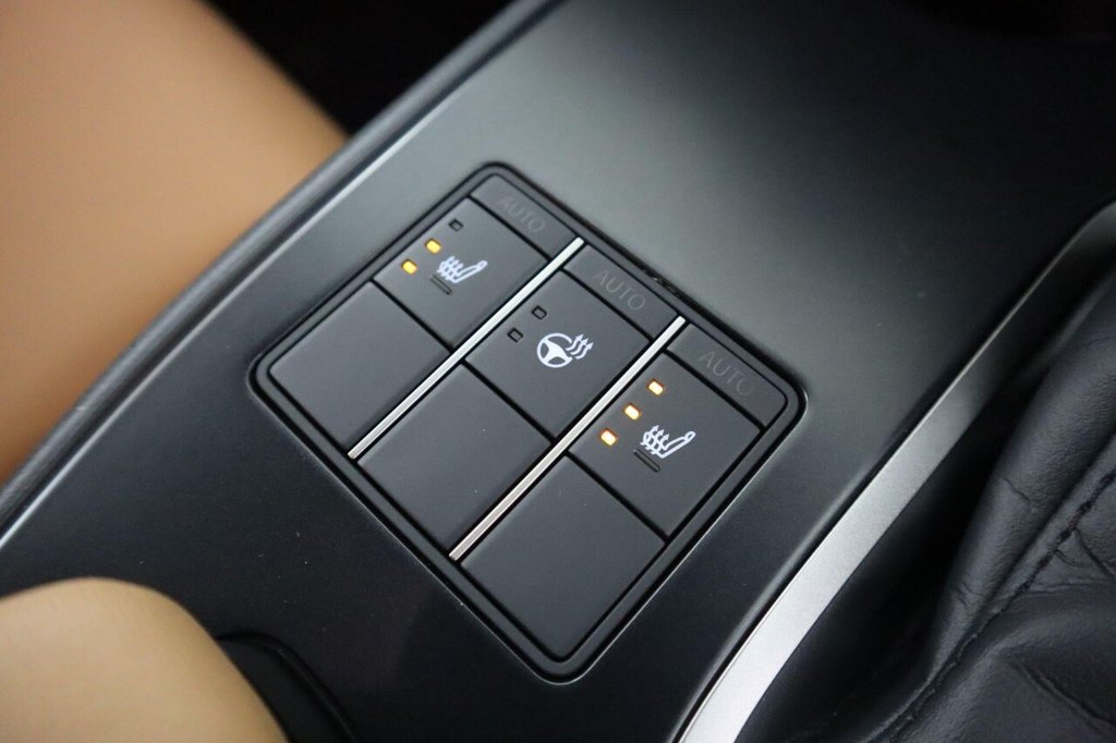 Used Lexus UX 2023 for sale - 76986342: Photo 48