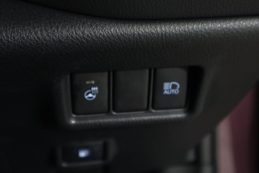 Used Toyota C-HR 2022 for sale - 77227002: Photo 26