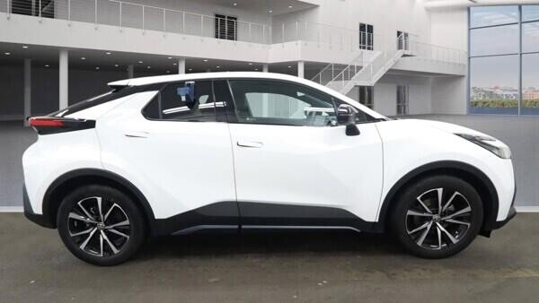 Used Toyota C-HR 2024 for sale - 77551804: Photo 4