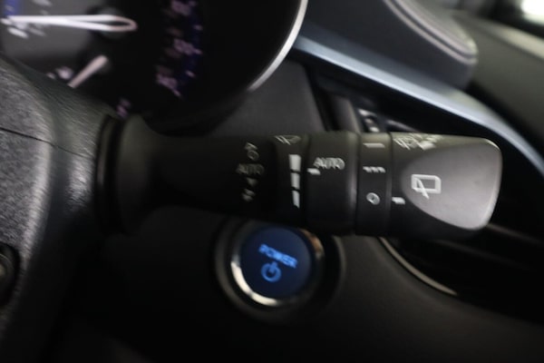 Used Toyota C-HR 2022 for sale - 76267160: Photo 18