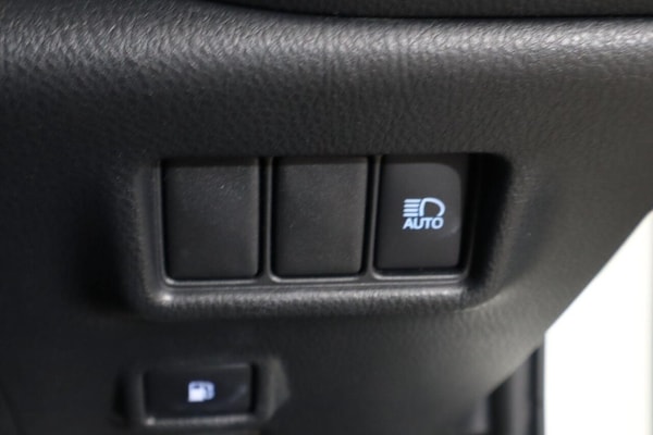 Used Toyota C-HR 2022 for sale - 76267160: Photo 24