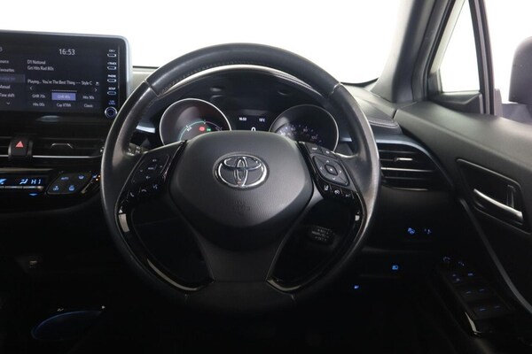 Used Toyota C-HR 2022 for sale - 76267160: Photo 41