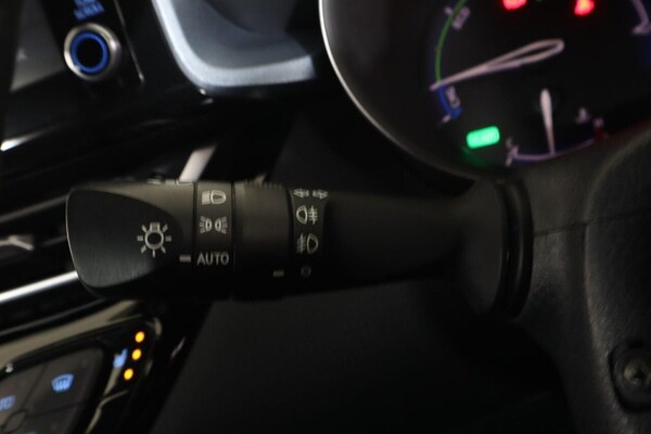 Used Toyota C-HR 2022 for sale - 76267160: Photo 49
