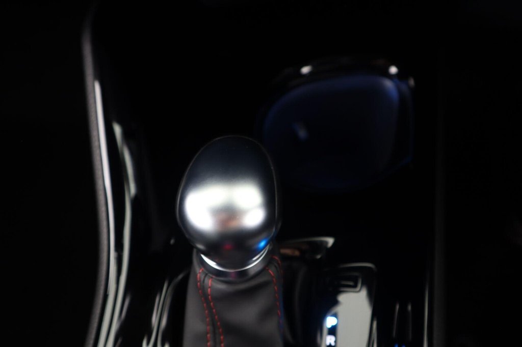 Used Toyota C-HR 2023 for sale - 77551796: Photo 13