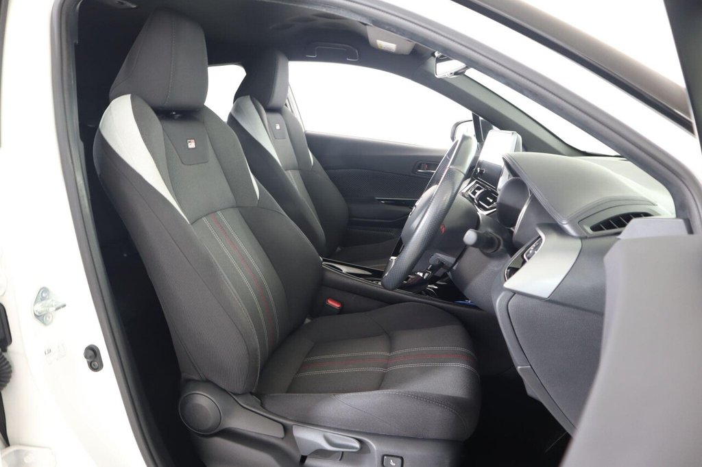 Used Toyota C-HR 2023 for sale - 77551796: Photo 14